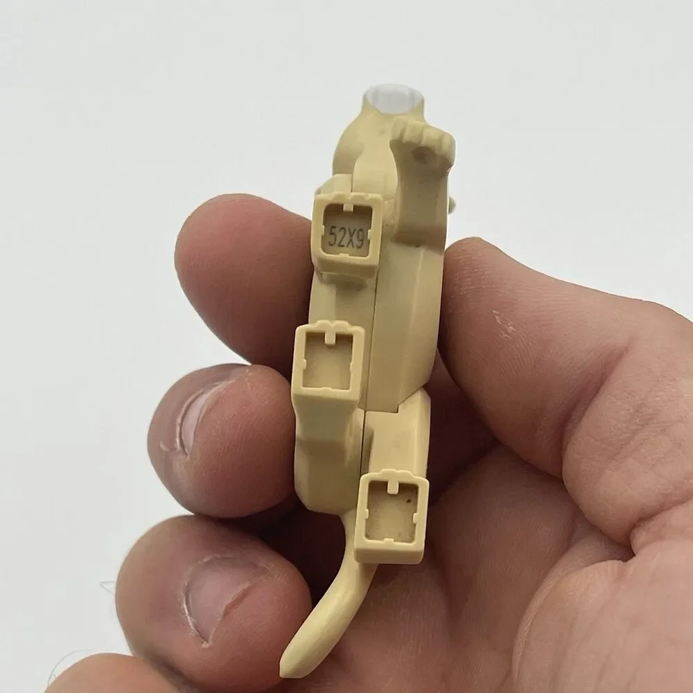 Lego Lioness Minifigure Large Cat Land Animal 60267 60307 Orange Eyes